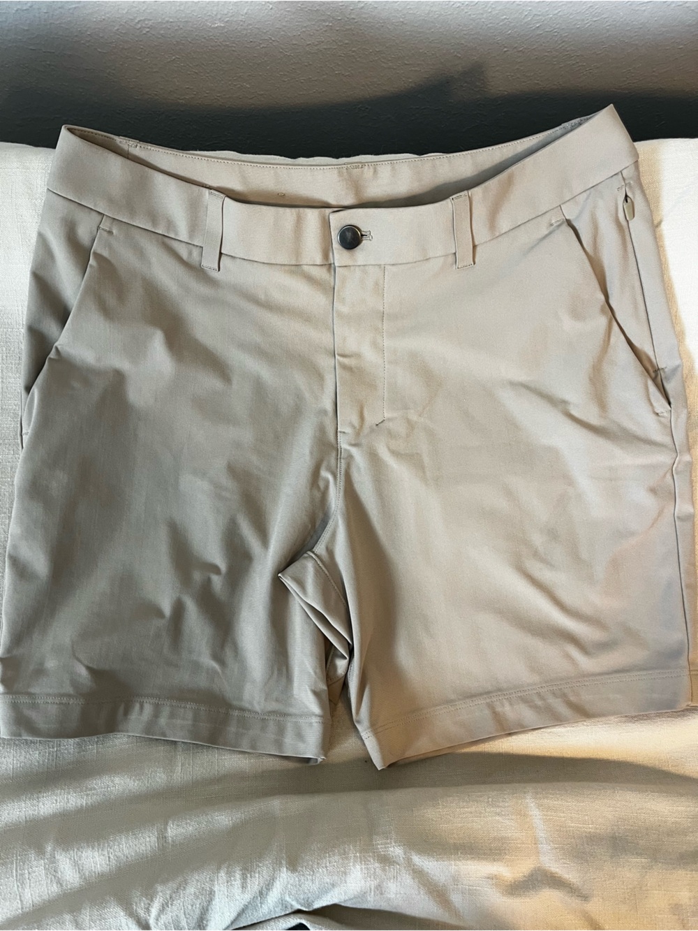 lululemon athletica Beige men’s Shorts